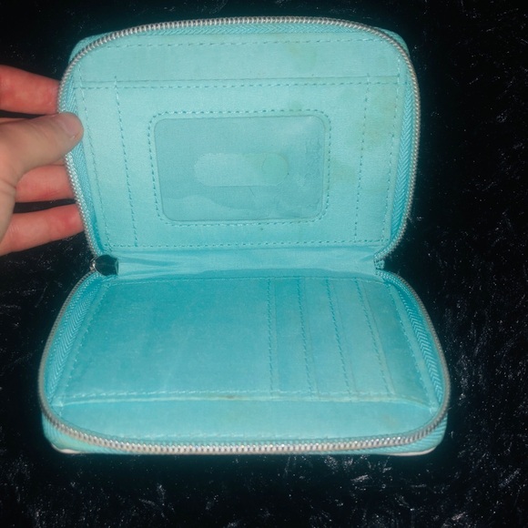 Disney Stitch Floral Wallet - Picture 5 of 6